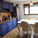 Holiday home Glockenbruchweg Familien Mit 800qm Umzaeunten Garten, Bbq Pavilion, Gratis Fruehstueck, Parkplaetze, Wifi, Lage, So Privat Zu Hause Kassel