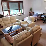 Glockenbruchweg Familien Mit 800qm Umzaeunten Garten, Bbq Pavilion, Gratis Fruehstueck, Parkplaetze, Wifi, Lage, So Privat Zu Hause *