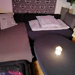 Glockenbruchweg Familien Mit 800qm Umzaeunten Garten, Bbq Pavilion, Gratis Fruehstueck, Parkplaetze, Wifi, Lage, So Privat Zu Hause *