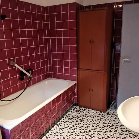 度假居 Glockenbruchweg, Familien Mit 800qm Umzaeunten Garten, Party Grill Huette, Gratis Fruehstueck, Parkplaetze, Wifi, So Privat Zu Hause *