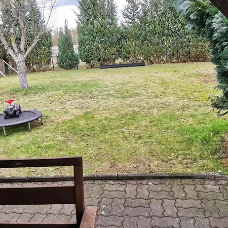 Ganzes Ferienhaus Familien Resort Mit 800Qm Umzaeunten Garten, Inkl Gratis Fruehstueck, Parkplaetze, Wifi, Kassel Top Lage, So Privat Wie Zu Hause 卡塞尔