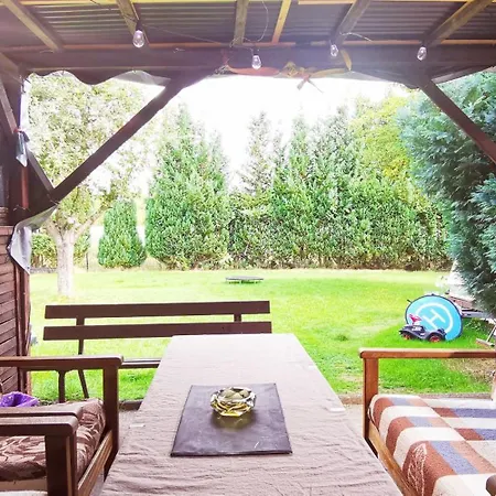 Ganzes Mit Garten, 5x Schlafzimmer, Wohnzimmer, Kueche, Bad, Dusche, 2xwc, Gratis Parkplaetze Wifi, Smart Tv, So Privat Zu Hause, Am Glockenbruchweg