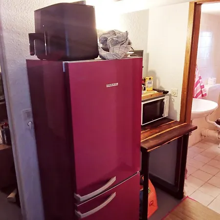 Ganzes Mit Garten, 5x Schlafzimmer, Wohnzimmer, Küche, 2x Wc, Badezimmer, Gratis Parkplätze Wifi Smart Tv, So Privat Zu Hause Am Glockenbruchweg Ferienhaus Kassel