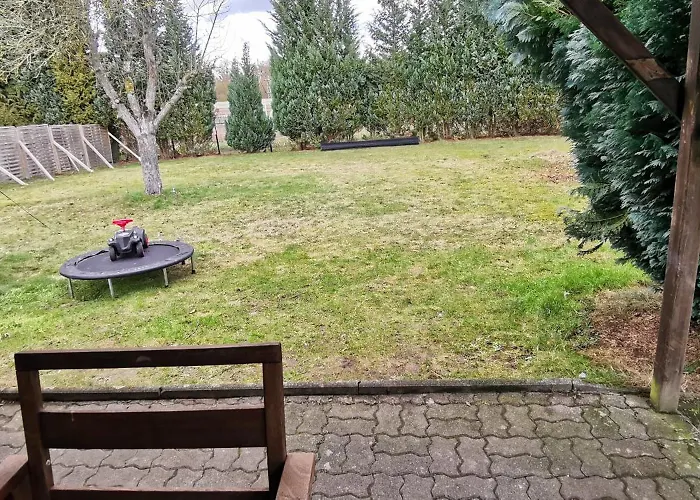 Ganzes Ferienhaus Familien Resort Mit 800Qm Umzaeunten Garten, Inkl Gratis Fruehstueck, Parkplaetze, Wifi, Kassel Top Lage, So Privat Wie Zu Hause 卡塞尔