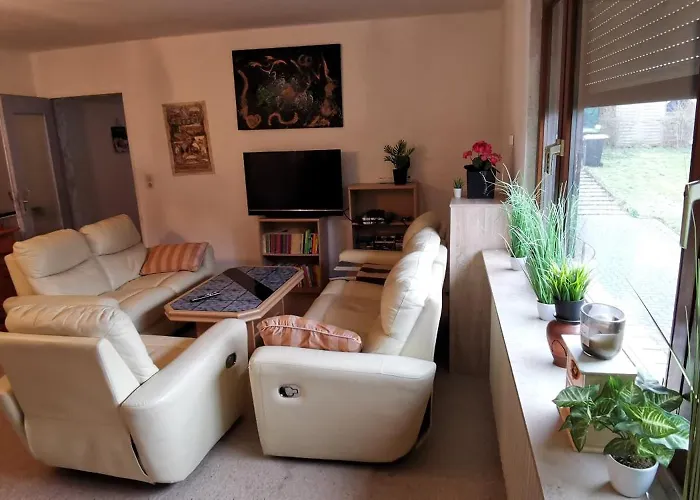 Ganzes Familien Mit 800qm Umzaeunten Garten, Inkl Gratis Fruehstueck, Parkplaetze, Wifi, Lage, So Privat Zu Hause 펜션 *